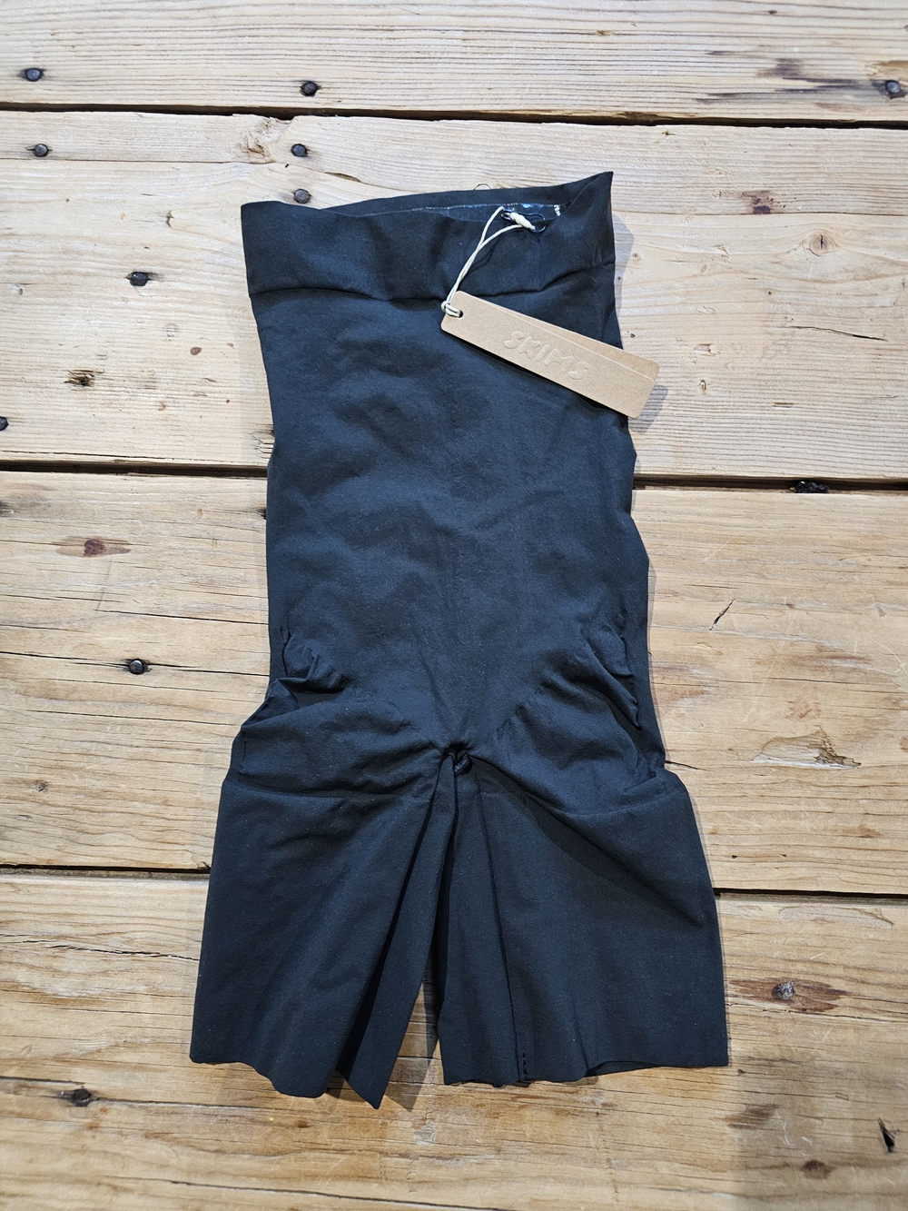 SKIMS Black High-Waist Shaping Capris